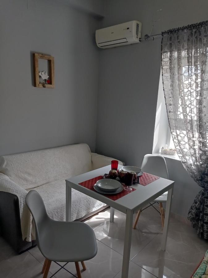 Willa Moshovia Studio Κάρπαθος Στο Κέντρο Και Ήσυχα Zewnętrze zdjęcie